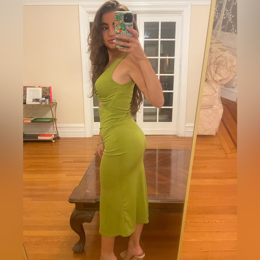 Green Ribbed Midi Dress